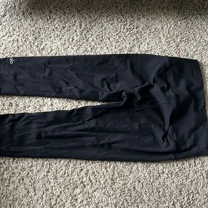 Alo Leggings
